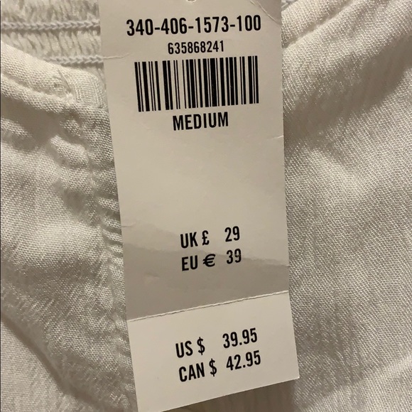 Off the shoulder white top - Picture 2 of 6